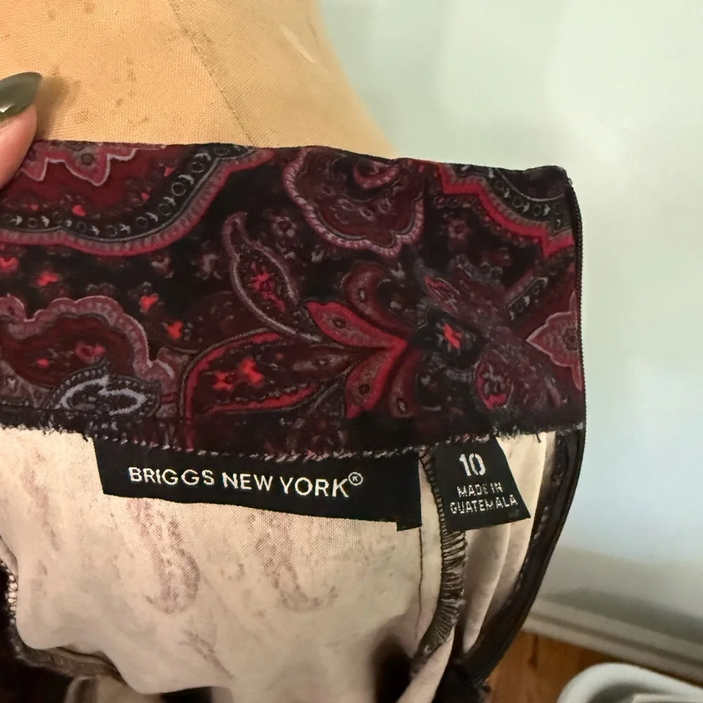 Briggs New York High Low Skirt - Black and Pink Paisley - Picture 3 of 3